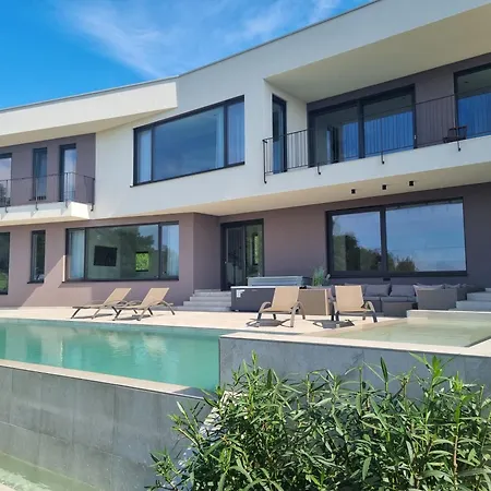 Villa Lumi Porec